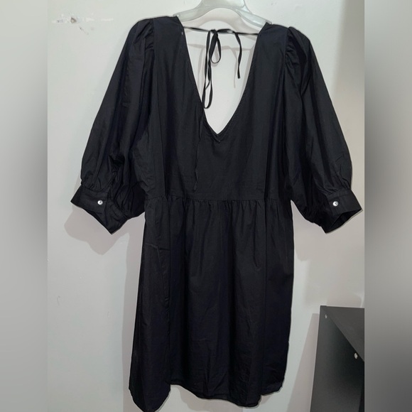 Women’s Plus Size Mini Closet Staple Black Dress by Vine & Love 1X - Picture 3 of 10